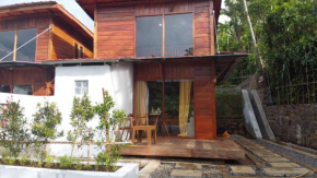 The Valley House Ci Dwi Resort